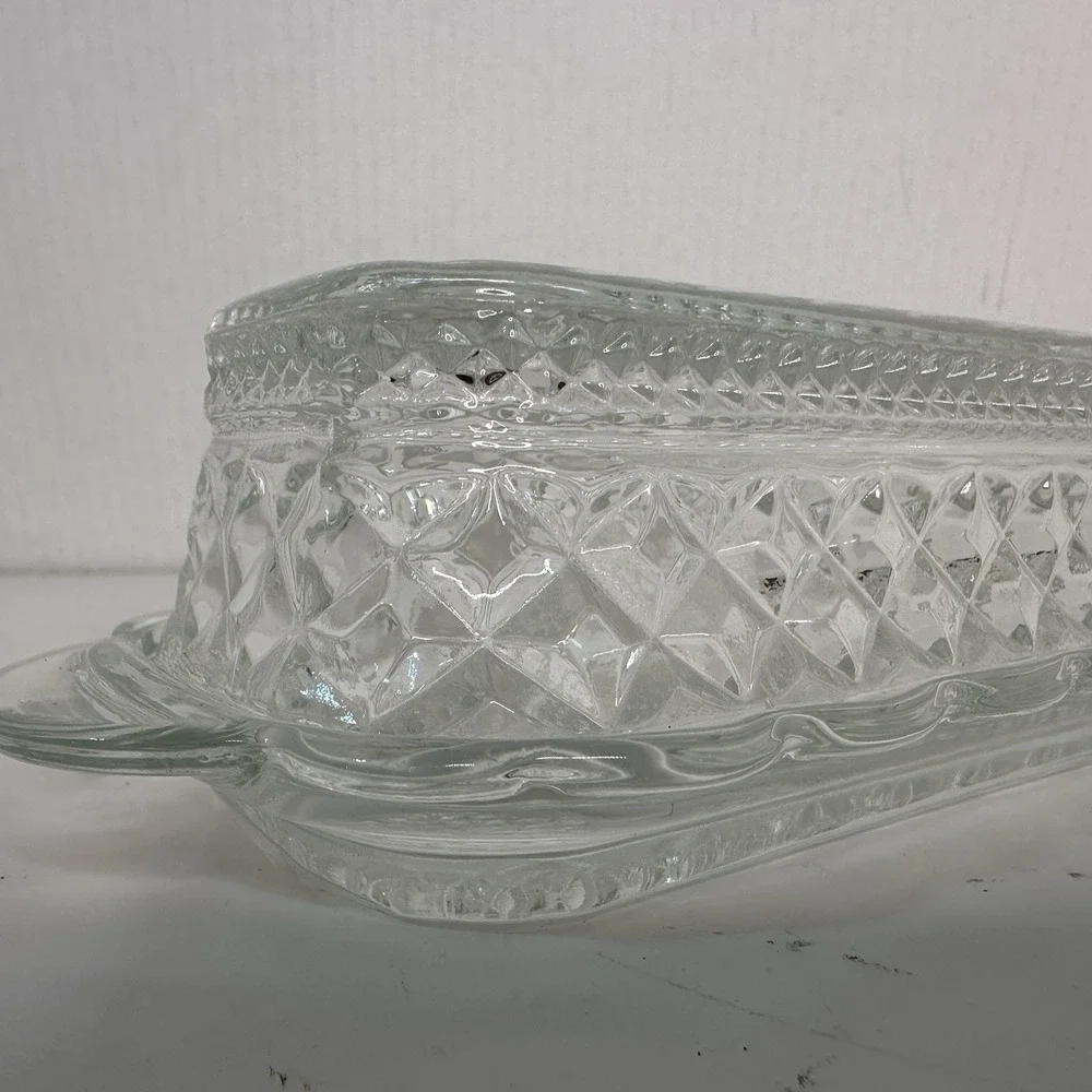 Clear‎ Pressed Glass Butter Dish Scalloped Covered Diamond Pattern Lid 2-Piece